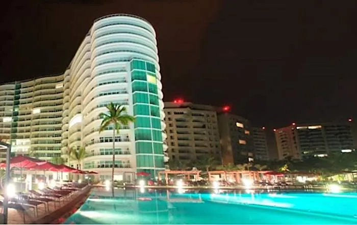 Hotel Bay View Grand Marina 1004s 4*