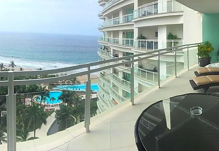Bay View Grand Marina 1004s Hotel 4*