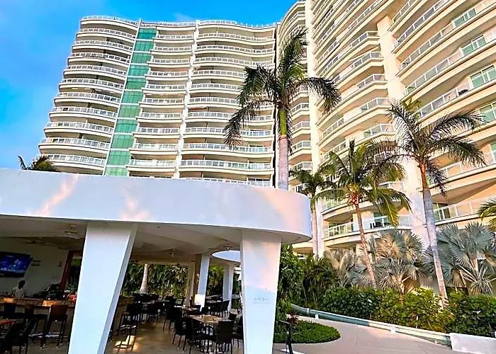 Bay View Grand Marina 1004s 4* Zihuatanejo